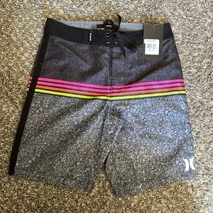 New Hurley swim trunks 💙